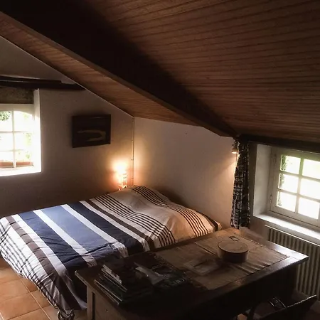 Holiday home Charmante Longere Bretonne Au Calme, Proche - Fr-1-639-135 Sarzeau